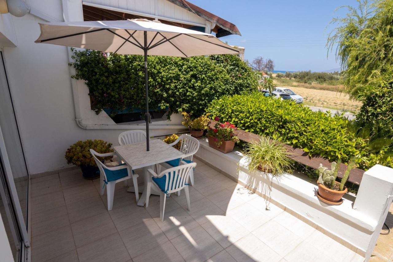 Sunset Villa Polis Exterior photo